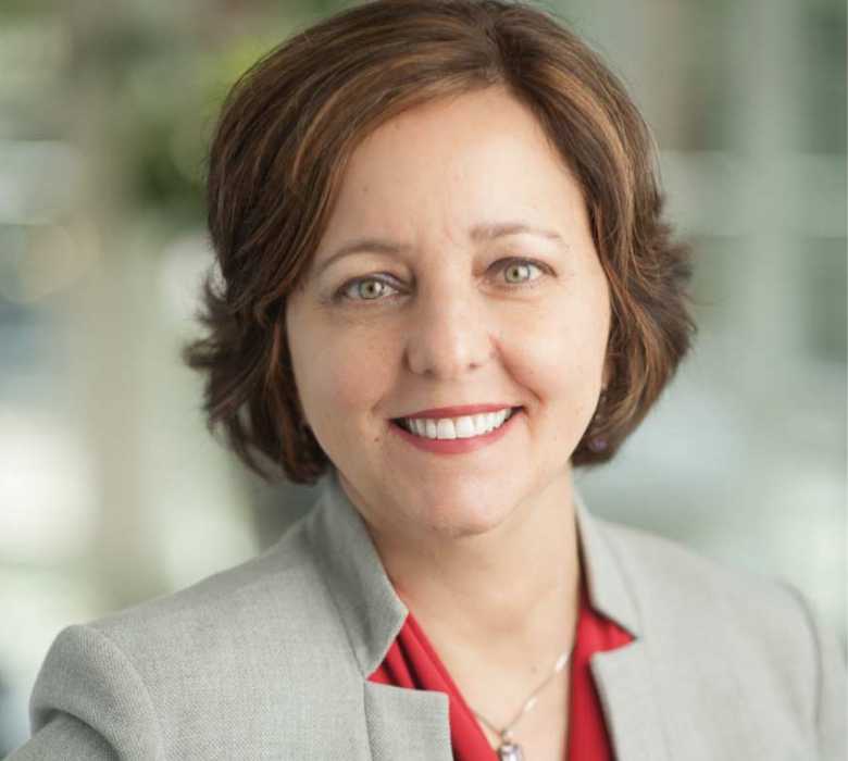 Rhonda Evans, PAB Member for the online Master of Project Management program